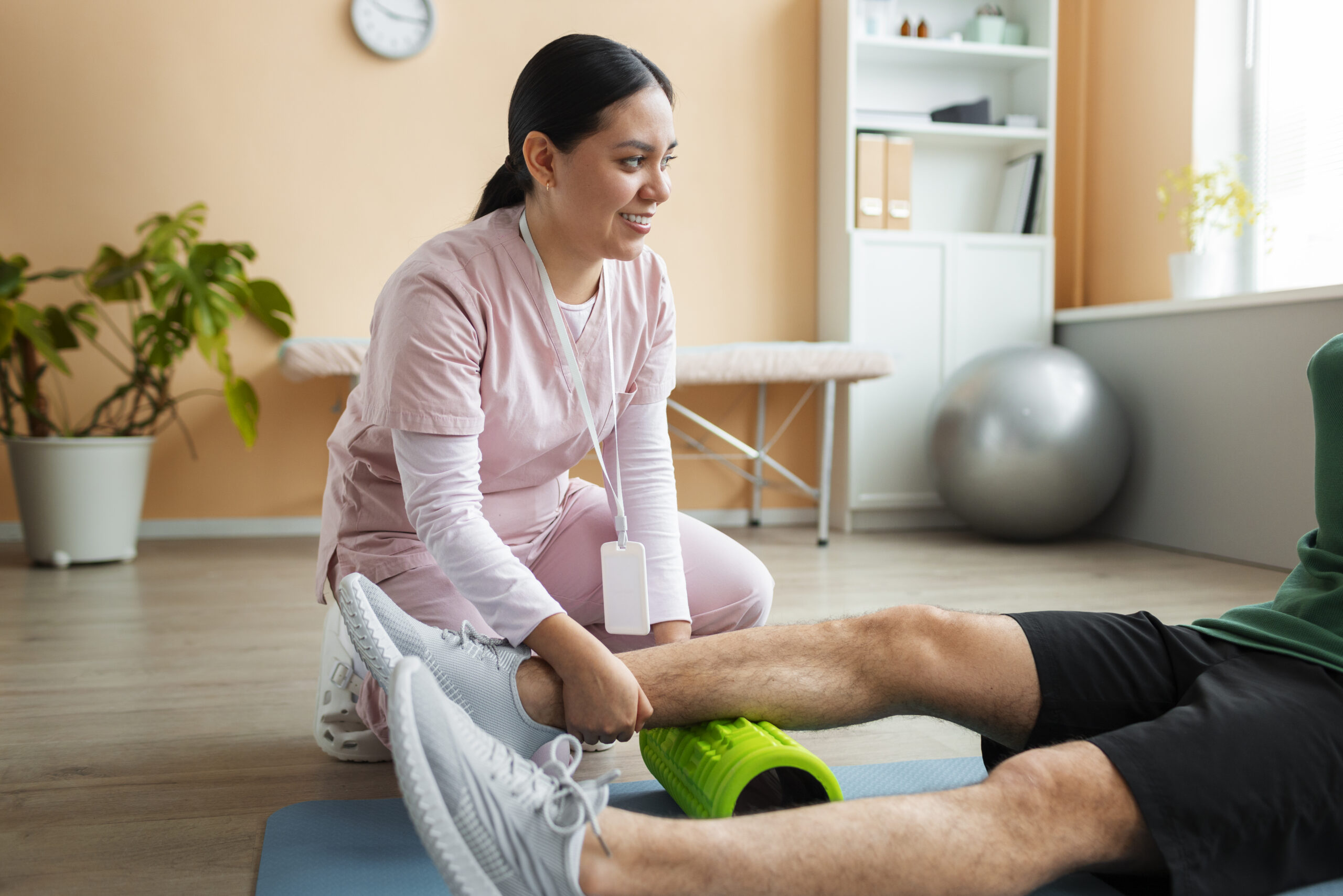 Why In-Home Physiotherapy Might Be the Best Option for You